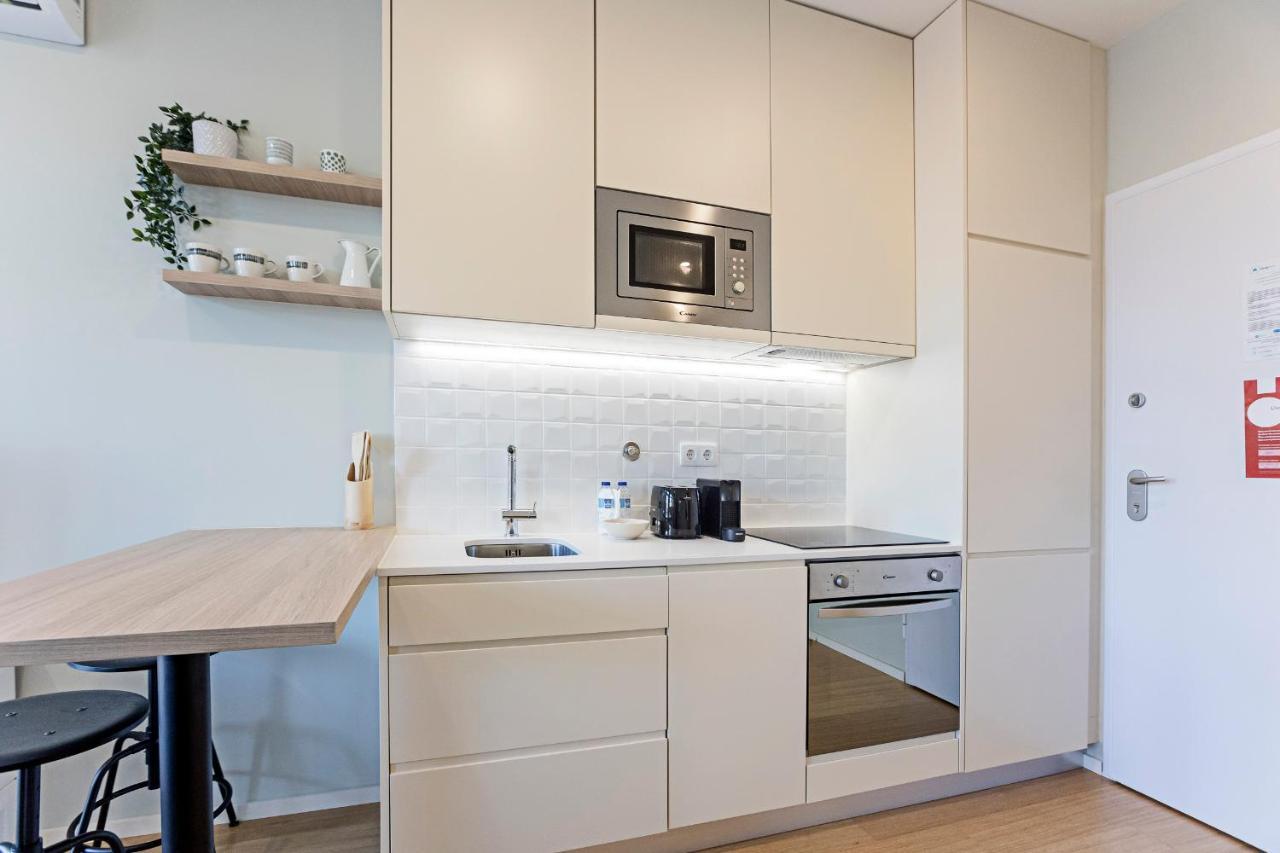31 Janeiro 157 - Charming 1Br Flat W/ Ac & Balcony By Lovelystay Порту Екстер'єр фото