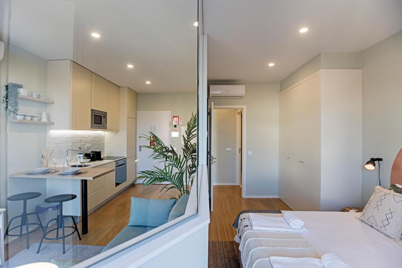 31 Janeiro 157 - Charming 1Br Flat W/ Ac & Balcony By Lovelystay Порту Екстер'єр фото