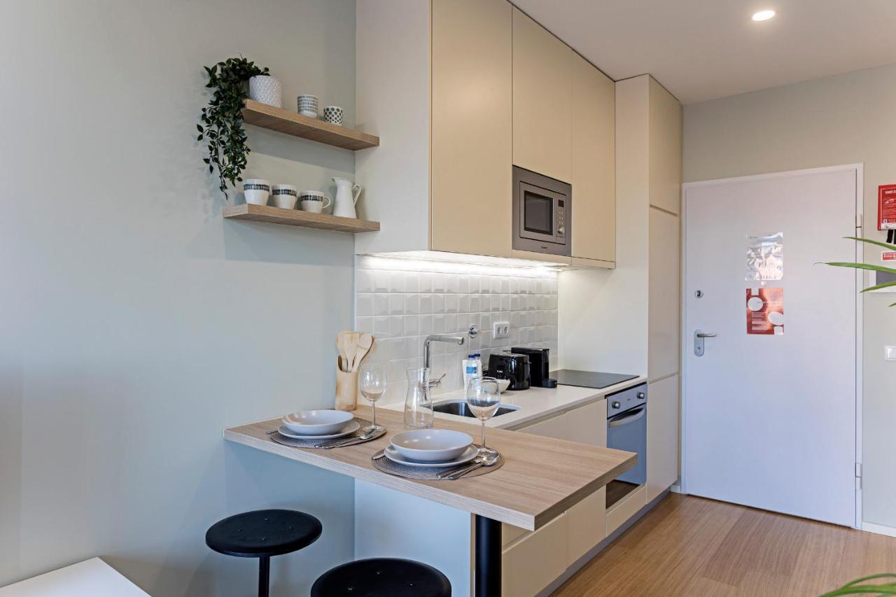 31 Janeiro 157 - Charming 1Br Flat W/ Ac & Balcony By Lovelystay Порту Екстер'єр фото